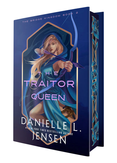 THE TRAITOR QUEEN (DELUXE EDITION) HARDCOVER